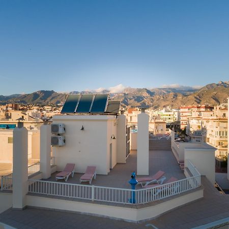 Apartamentos Solset 内尔哈 外观 照片