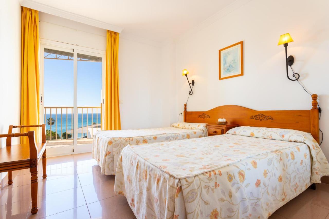 Apartamentos Solset 内尔哈 外观 照片