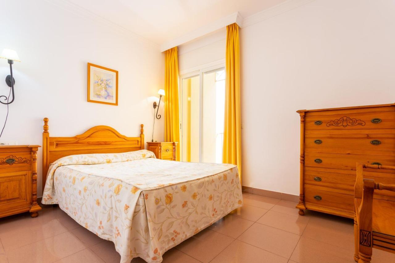 Apartamentos Solset 内尔哈 外观 照片