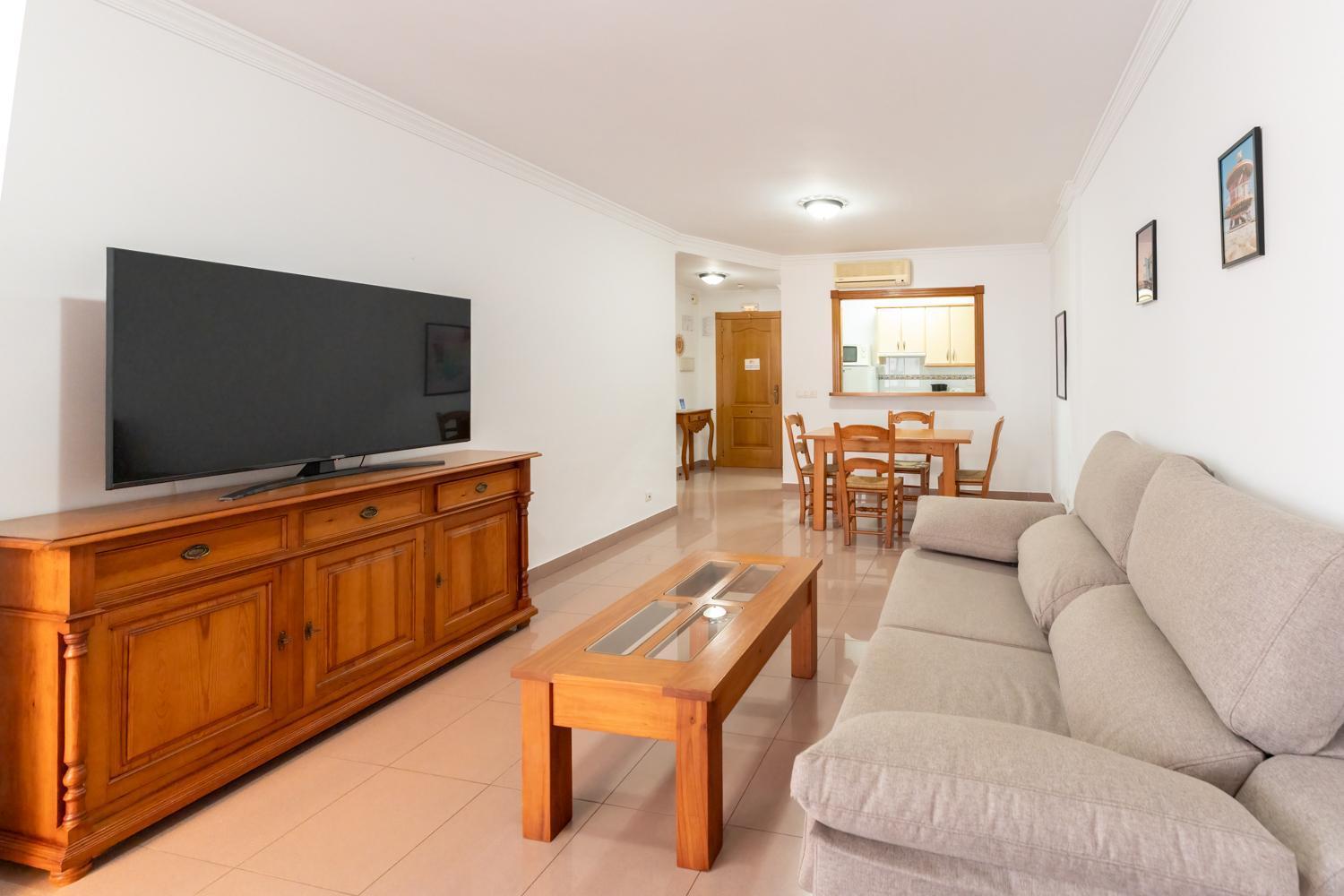 Apartamentos Solset 内尔哈 外观 照片